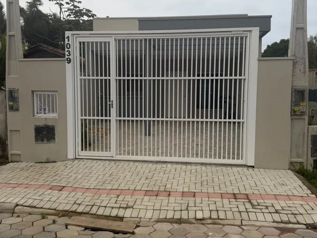 Imagem 11: Casa Mobiliada Locacao Anual em Balneário Piçarras Sc