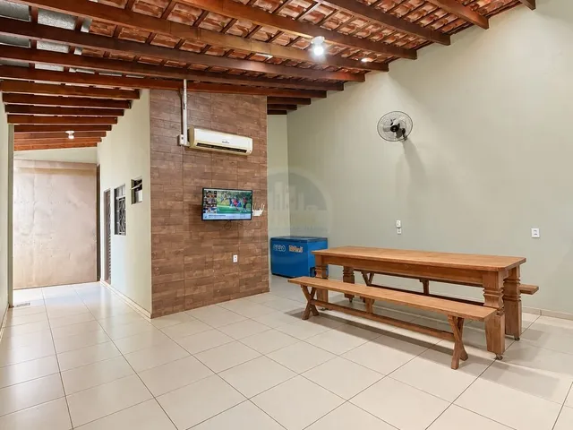 Imagem 3: Casa À Venda no Bairro Vila Industrial - Dourados/Ms