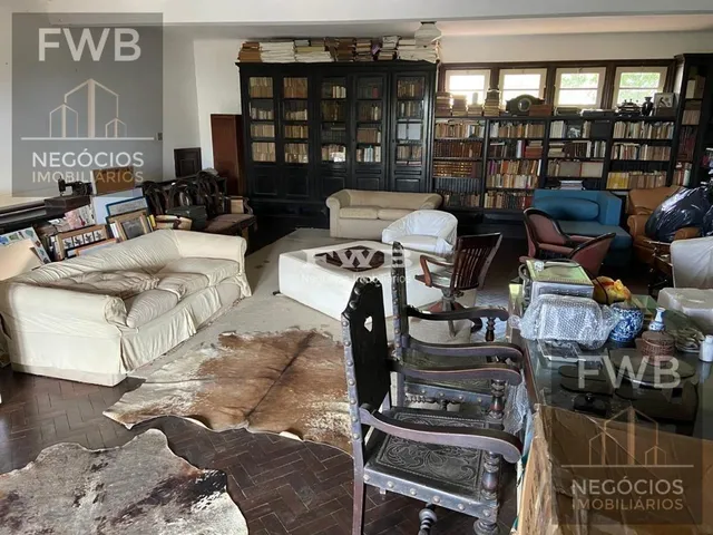 Imagem 12: Casa Estilo Colonial. Necessita Modernização, Terreno com 1.500,00 M²