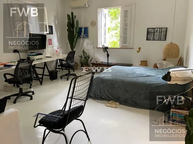 Imagem 7: Casa Estilo Colonial. Necessita Modernização, Terreno com 1.500,00 M²