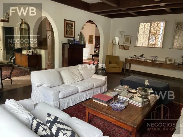 Imagem 2: Casa Estilo Colonial. Necessita Modernização, Terreno com 1.500,00 M²