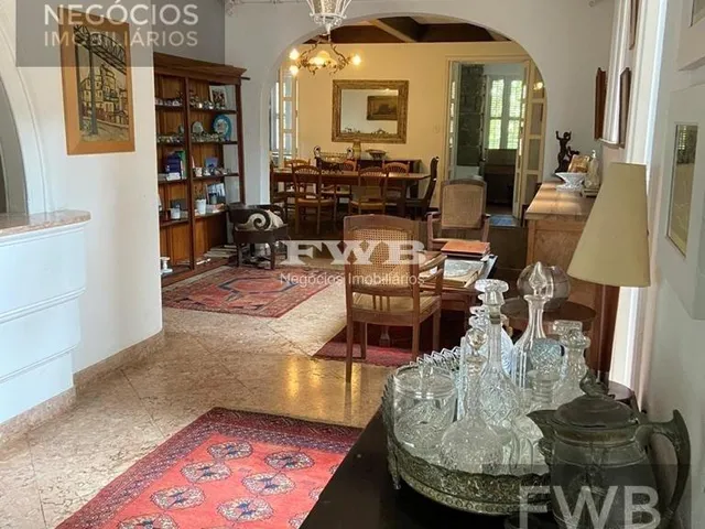 Imagem 5: Casa Estilo Colonial. Necessita Modernização, Terreno com 1.500,00 M²