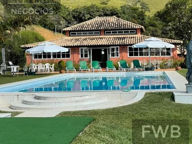 Imagem 2: 0 Fazenda / sítio com 9 dormitórios