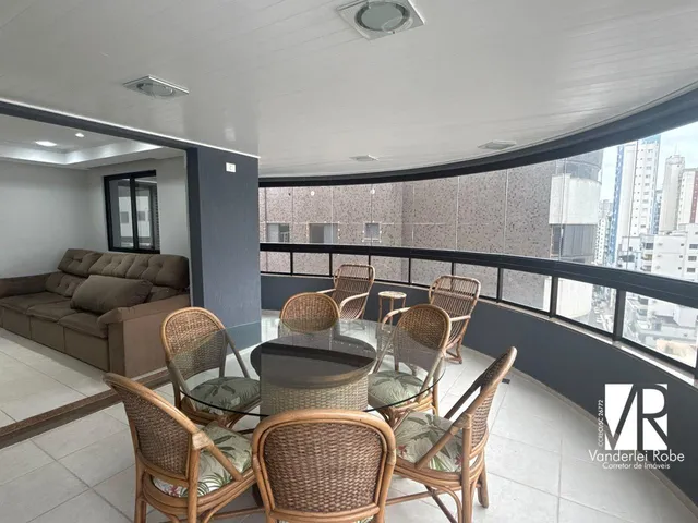 Imagem: Apartamento À Venda no Centro de Balneário