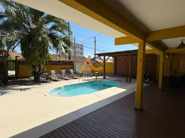 Imagem 7: Aluguel de Temporada de Casa com Piscina e 4 Dormitórios Sendo 2 Suítes no Bairro Gravatá Navegantes Sc