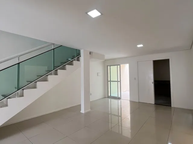 Imagem 3: Casa 4 Suítes no Eusébio com 191M² por R$ 750 Mil