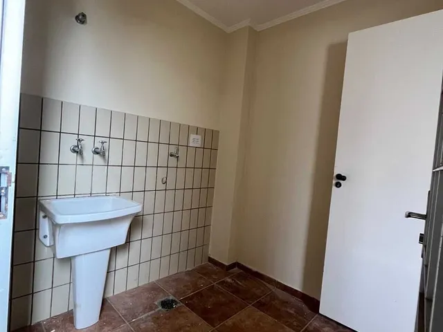 Imagem 5: Casa para Alugar no Bairro Parque Vivaldi Leite Ribeiro - Poços de Caldas/Mg