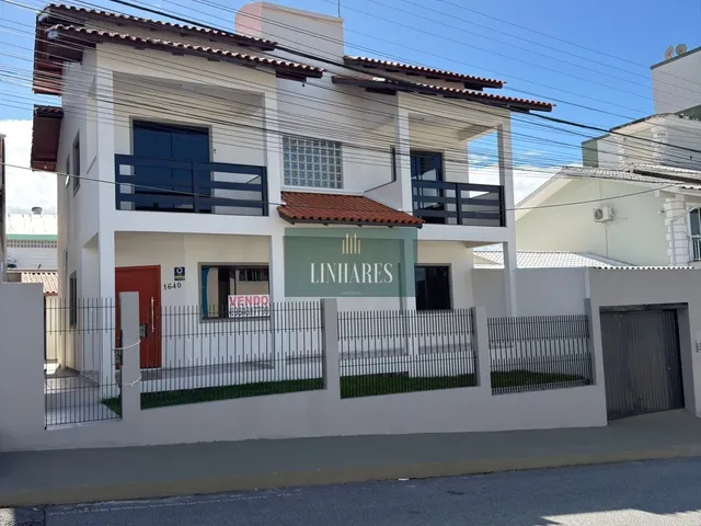 Imagem: Casa À Venda no Bairro Ipiranga - São