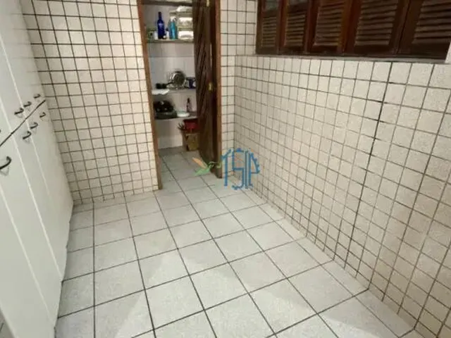 Imagem 12: Casa Térrea em Petrópolis - Avenida Principal - Ideal para Comércio