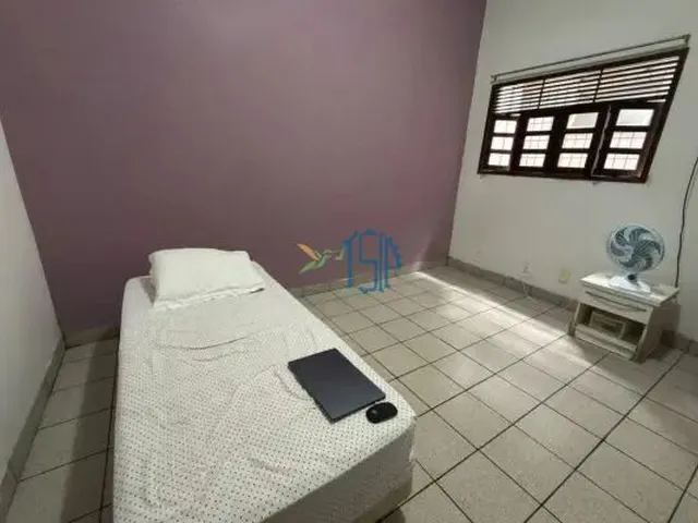 Imagem 3: Casa Térrea em Petrópolis - Avenida Principal - Ideal para Comércio