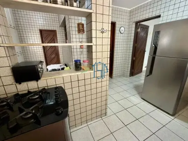 Imagem 10: Casa Térrea em Petrópolis - Avenida Principal - Ideal para Comércio