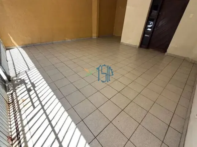 Imagem 9: Casa Térrea em Petrópolis - Avenida Principal - Ideal para Comércio