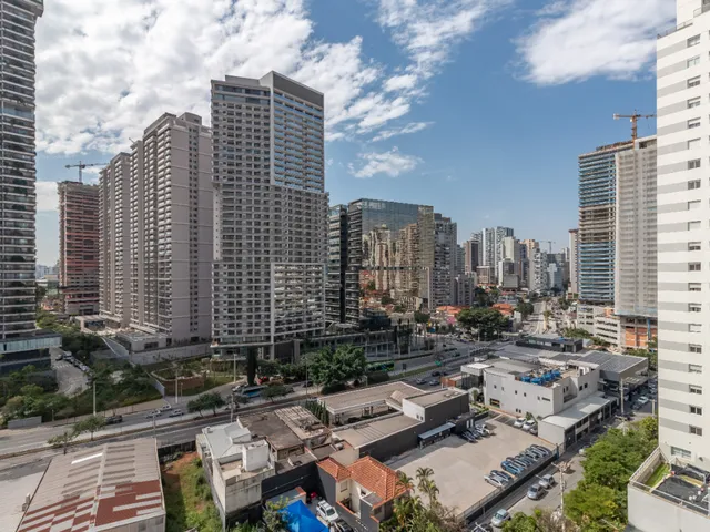 Imagem 5: Apartamento para Venda em Brooklin com 4 Quartos, Sendo 3 Suítes, 181M²