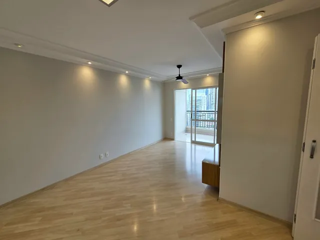 Imagem 16: Apartamento para Venda em Chácara Santo Antônio (Zona Sul) com 2 Quartos, Sendo 1 Suíte, 70M²