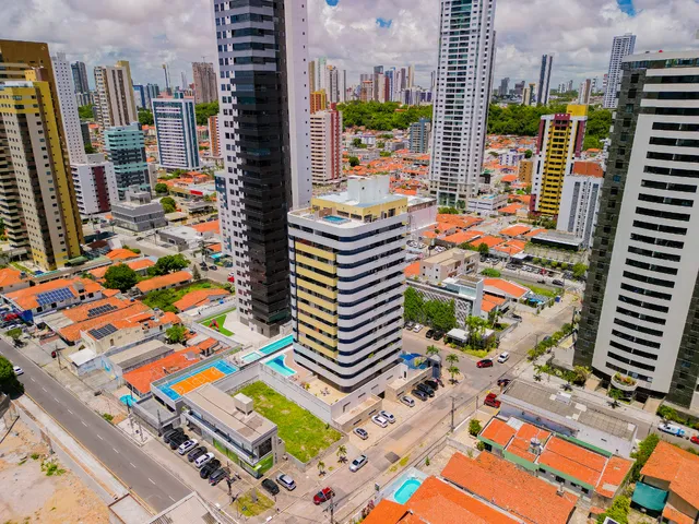 Imagem 3: Cobertura para Venda em Manaíra com 6 Quartos, Sendo 5 Suítes, 404M²