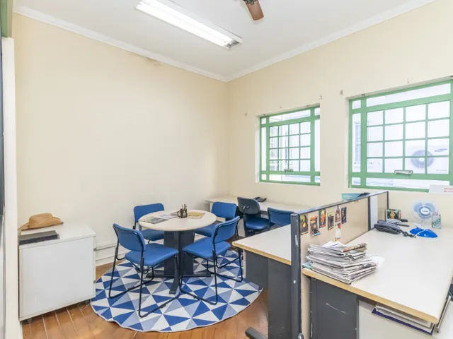 Imagem: Casa Comercial para Venda em Água Branca