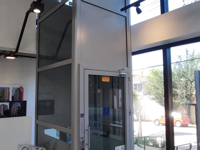 Imagem 6: Loja de Fachada Ativa para Venda em Campo Belo, 247M²
