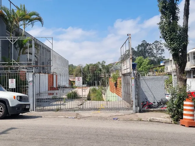 Imagem: Terreno Comercial para Venda em Cercado