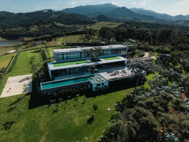 Imagem: Casa Rural para Venda em Paiol Grande, 1,960M²