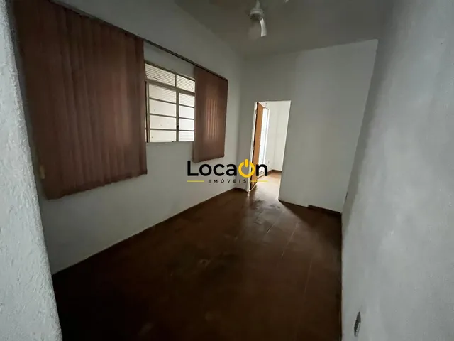 Imagem 3: Aluga - Casa Comercial no Bairro Vila Tibério - Ribeirão Preto Sp