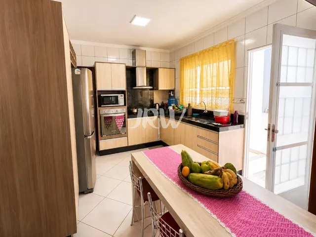Imagem: Casa Sobrado À Venda no Bairro Jardim Alice