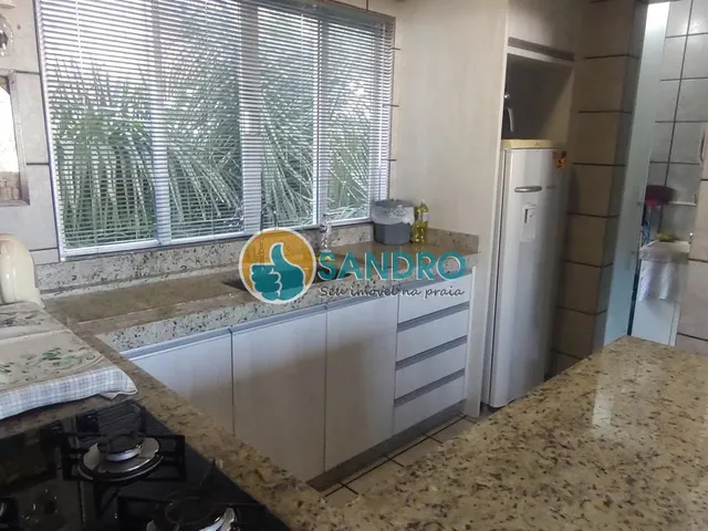 Imagem 11: Apartamento À Venda em Bombas, Bombinhas-Sc: 2 Quartos, 1 Suíte, 2 Salas, 1 Vaga de Garagem, 80,00 M² de Área