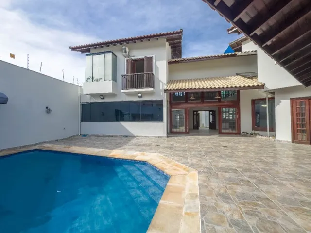 Imagem: Casa com 286,96 M² - Canto do Forte - Praia