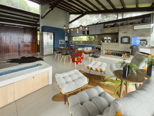 Imagem 8: 0 Casa com 10 dormitórios