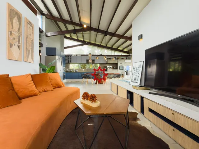 Imagem 10: 0 Casa com 10 dormitórios