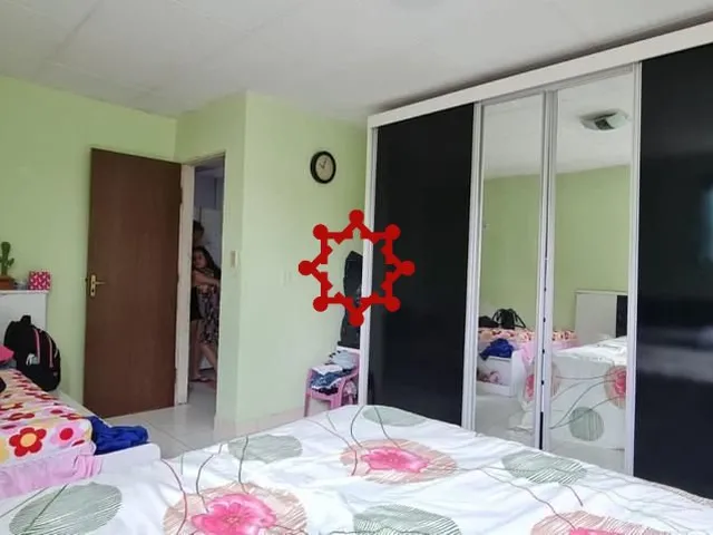 Imagem 2: 0 Casa com 6 dormitórios