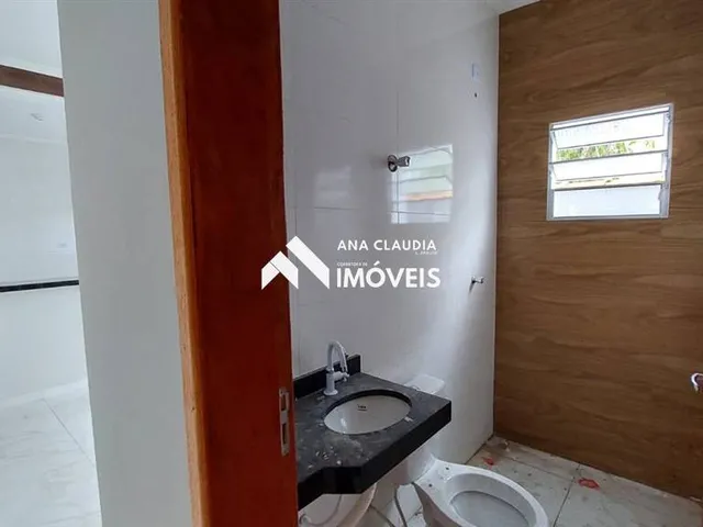 Imagem 12: Casa Nova com Piscina na Praia de Itanhaém, 400 Metros da Av. Marginal Lado Serra