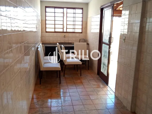 Imagem 5: Casa com 2 Quartos, 250M², À Venda em Campinas, Vila Rossi Borghi e Siqueira