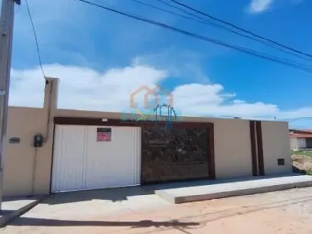 Imagem 2: Casa À Venda com 3 Quartos e Amplo Quintal - R$ 260 Mil