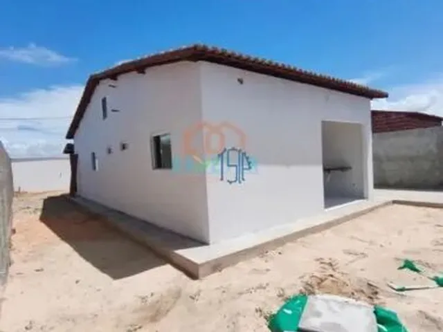 Imagem 4: Casa À Venda com 3 Quartos e Amplo Quintal - R$ 260 Mil