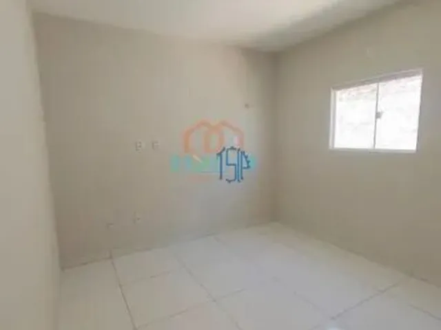 Imagem 5: Casa À Venda com 3 Quartos e Amplo Quintal - R$ 260 Mil