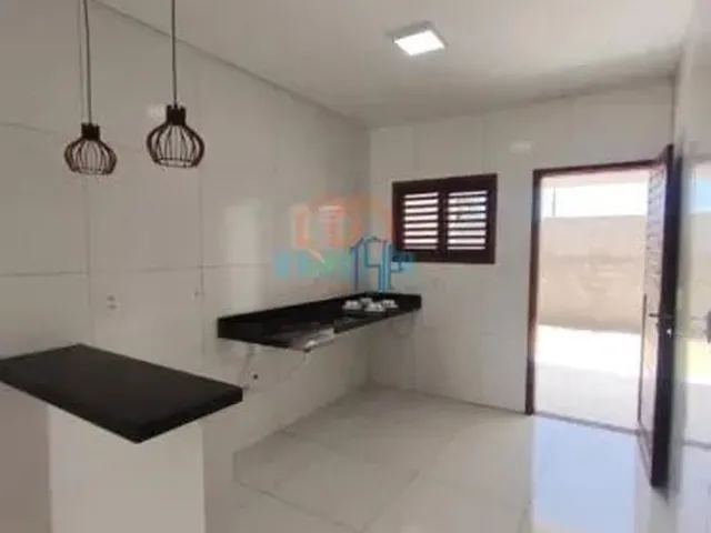 Imagem 10: Casa À Venda com 3 Quartos e Amplo Quintal - R$ 260 Mil