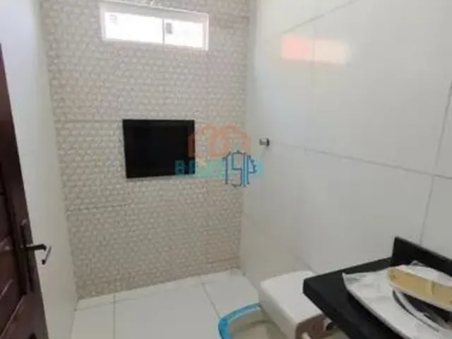 Imagem 3: Casa À Venda com 3 Quartos e Amplo Quintal - R$ 260 Mil