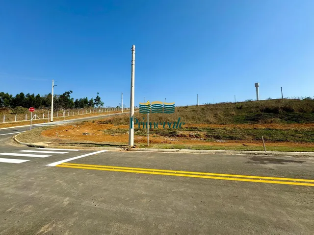 Imagem: Terreno Lindo em Condomínio e Pronto para