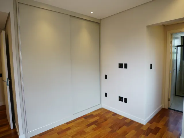 Imagem 14: Apartamento para Venda em Serra com 3 Quartos, Sendo 2 Suítes, 180M²