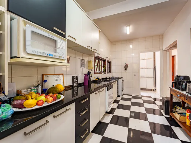 Imagem 10: Casa em Condomínio para Venda em Condomínio Iolanda com 3 Quartos, Sendo 2 Suítes, 200M²