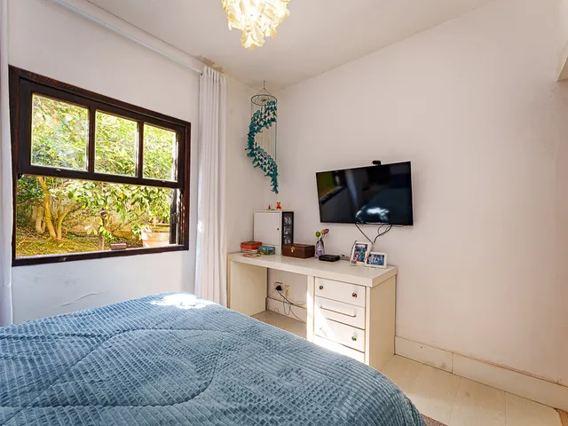 Imagem 6: Casa em Condomínio para Venda em Condomínio Iolanda com 3 Quartos, Sendo 2 Suítes, 200M²