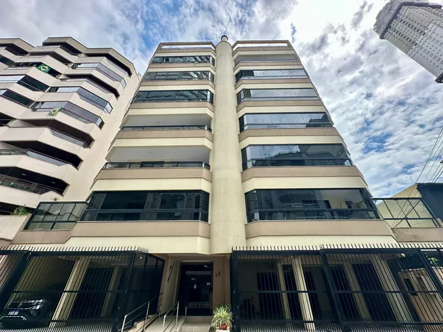 Imagem: Apartamento com Vista para o Mar À Venda