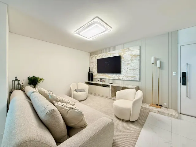Imagem 3: Apartamento À Venda com 160M² por R$ 2.800.000,00