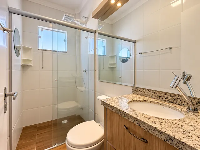 Imagem 13: Casa À Venda com 166M² por R$ 1.070.000,00
