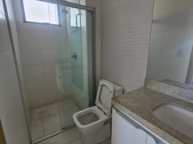 Imagem 2: Apartamento À Venda 3 Quartos, 3 Suítes, 2 Salas, 2 Vagas de Garagem, 135M²