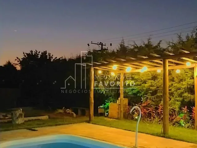 Imagem: Chácara Rústica À Venda com Piscina no