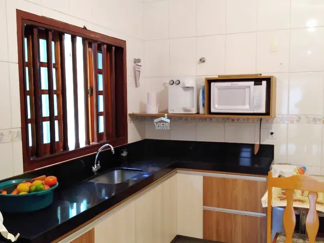 Imagem: Sobrado com 4 Quartos À Venda no Parque