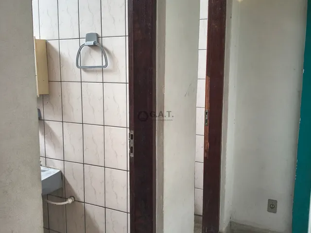 Imagem 8: Salão para Locação no Centro de Salto de Pirapora-Sp: 2 Banheiros e 160M² de Área Disponíveis!