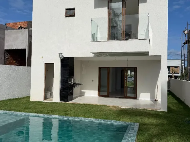 Imagem 6: Casa com 4 Quartos À Venda em Condomínio Fechado