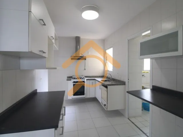 Imagem 10: Apartamento À Venda na Vila Sofia, São Paulo-Sp: 3 Quartos, 1 Suíte, 2 Banheiros, 3 Vagas, 126M² de Área!
